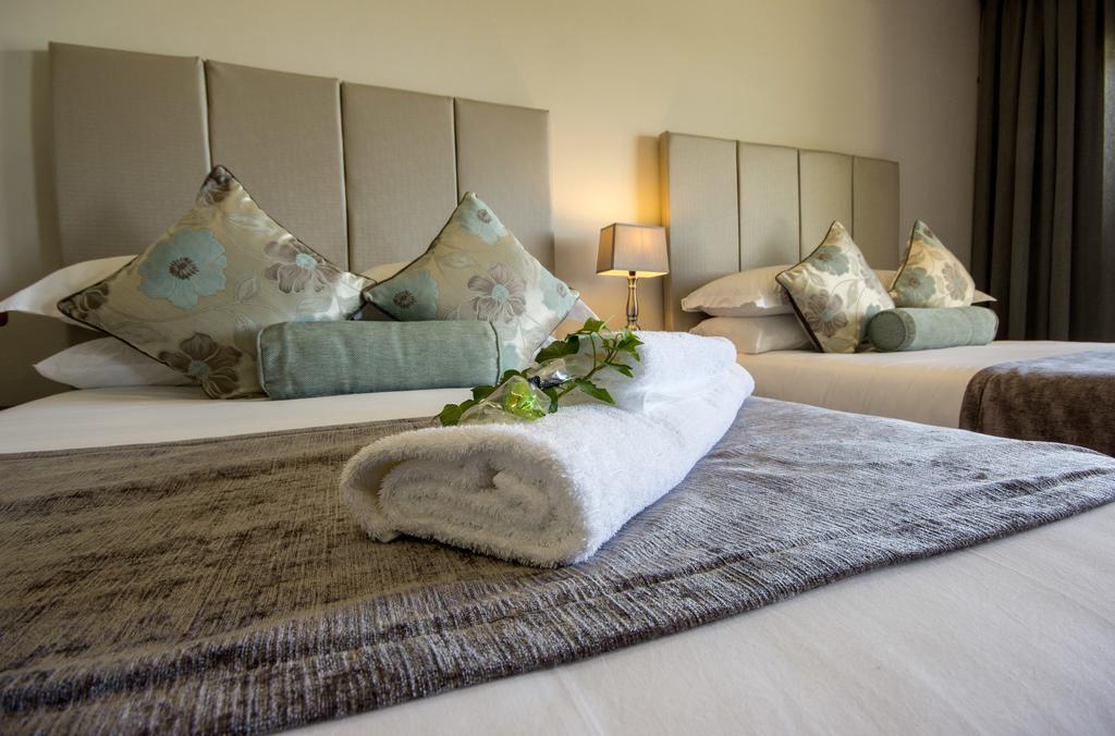 River Place Manor Upington Esterno foto