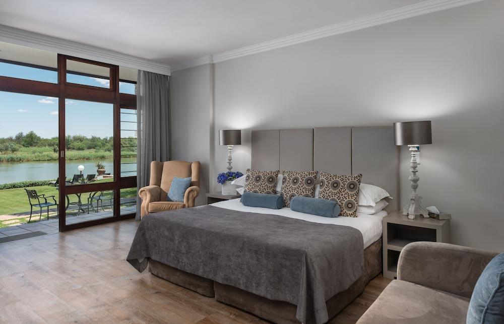 River Place Manor Upington Esterno foto