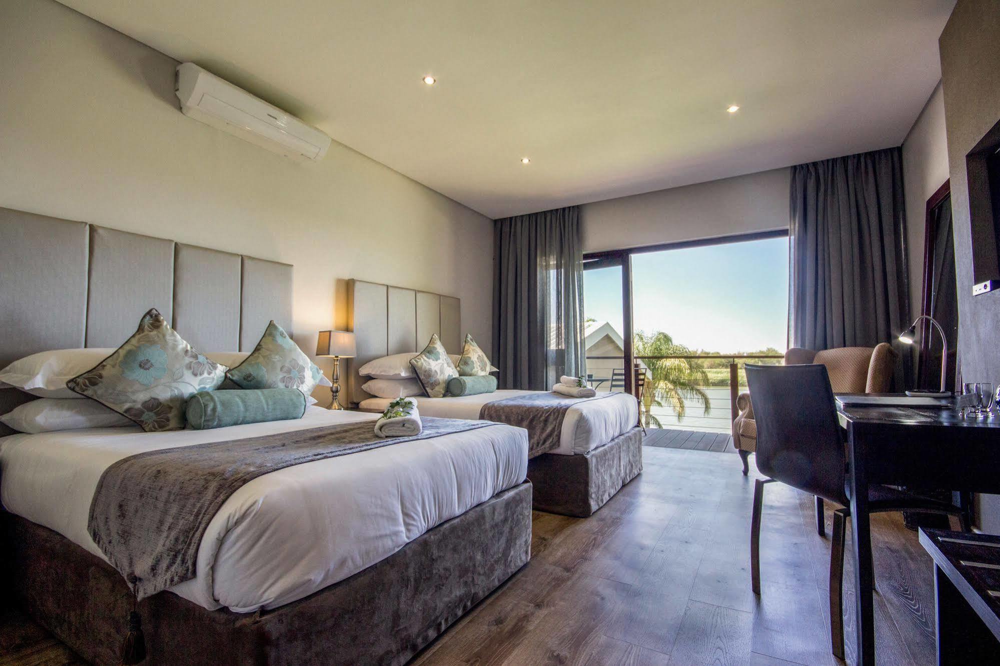 River Place Manor Upington Esterno foto