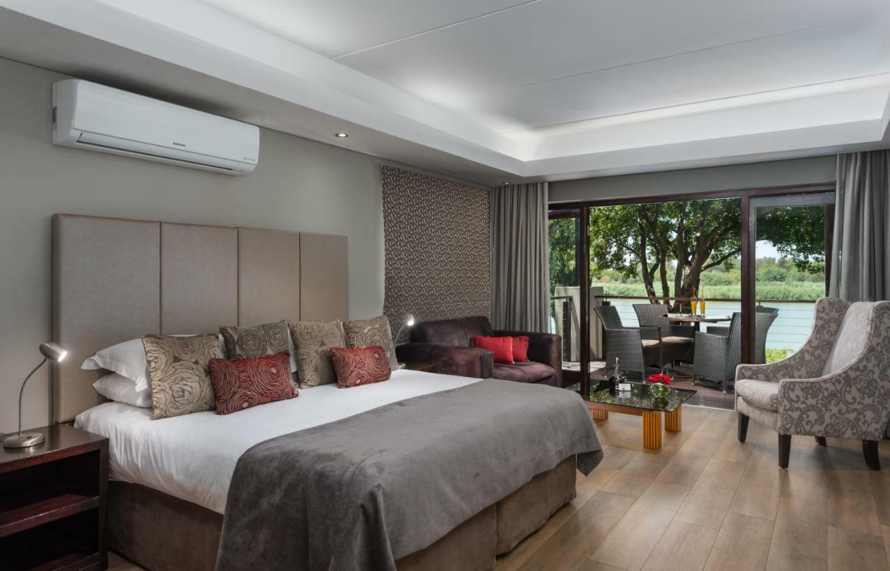 River Place Manor Upington Esterno foto